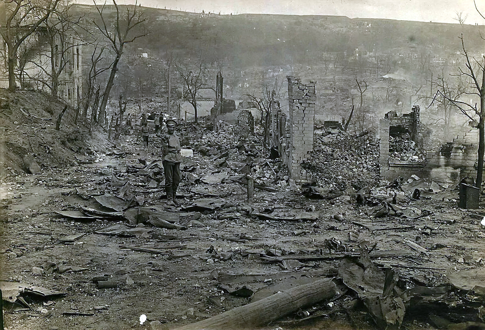Руйнування Звіринцю внаслідок вибухів 6 червня 1918 року